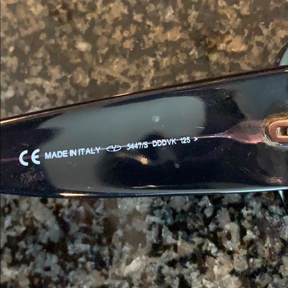 Valentino Sunglasses - Picture 8 of 8